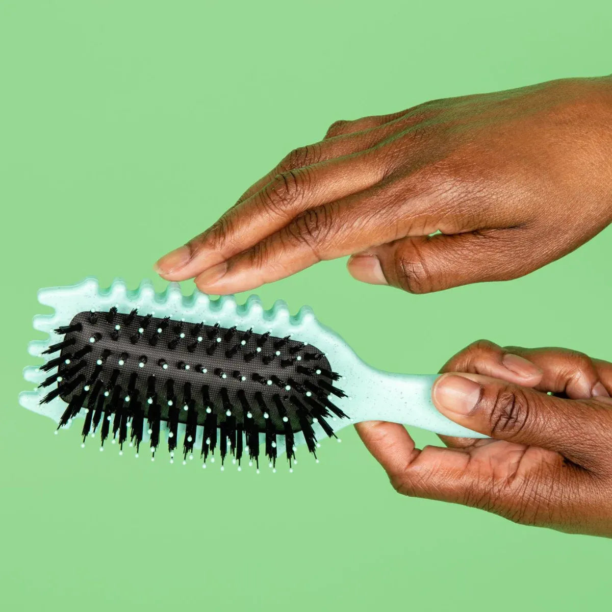 Curl Define Styling Brush